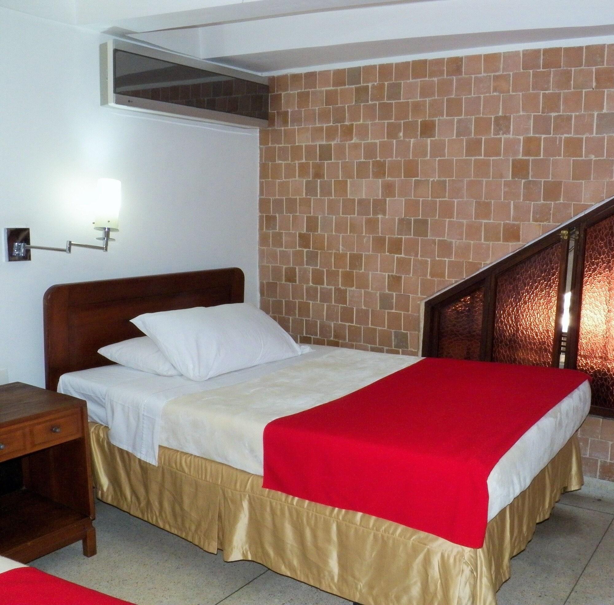 Hotel Casa Santa Monica Norte Кали Экстерьер фото