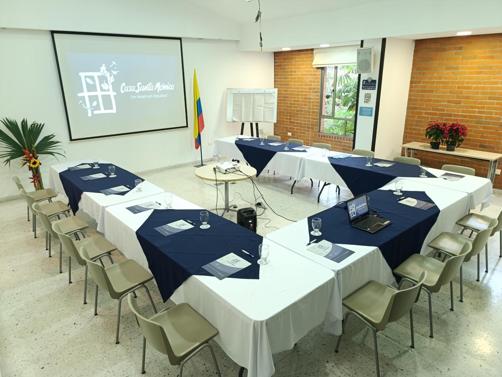Hotel Casa Santa Monica Norte Кали Экстерьер фото
