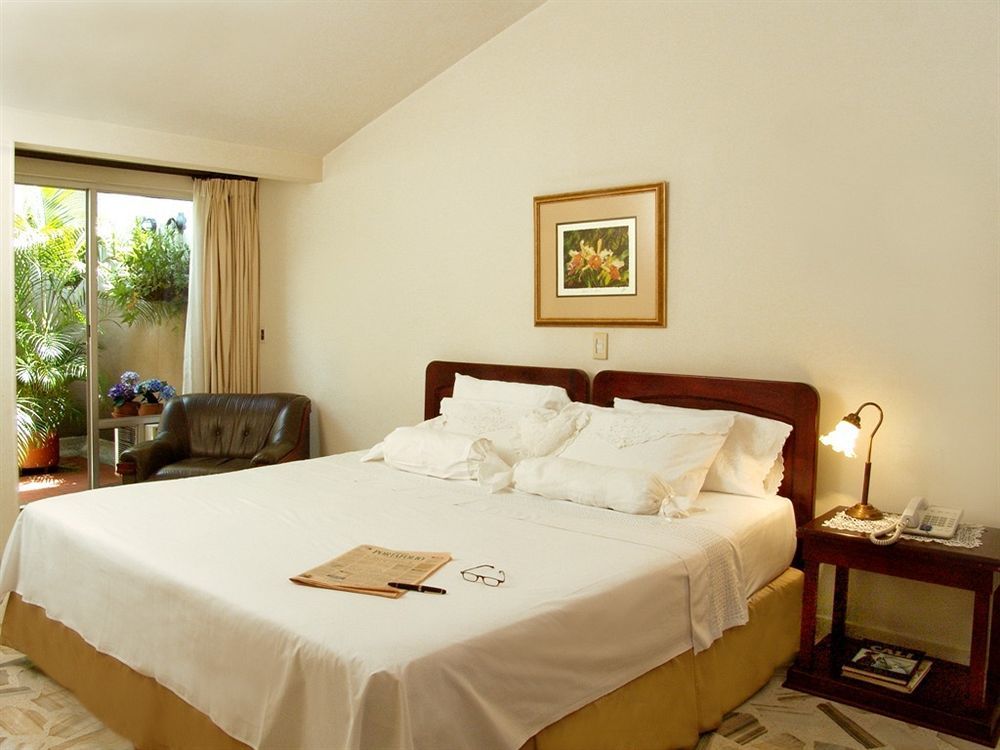 Hotel Casa Santa Monica Norte Кали Экстерьер фото